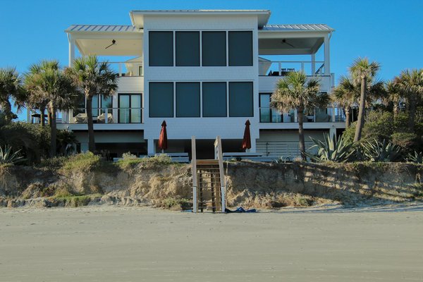 Peut-on réserver une villa en Turquie avec des ateliers de poterie et des visites de sites historiques?